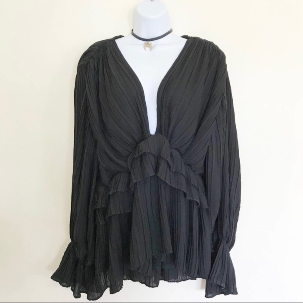 NASTY GAL Pleated Georgette Blouse, 18, NWT!